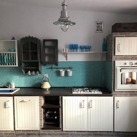 Piekny,Duzy Loft 80 Metrow Blisko Centrum Krakkó Kültér fotó