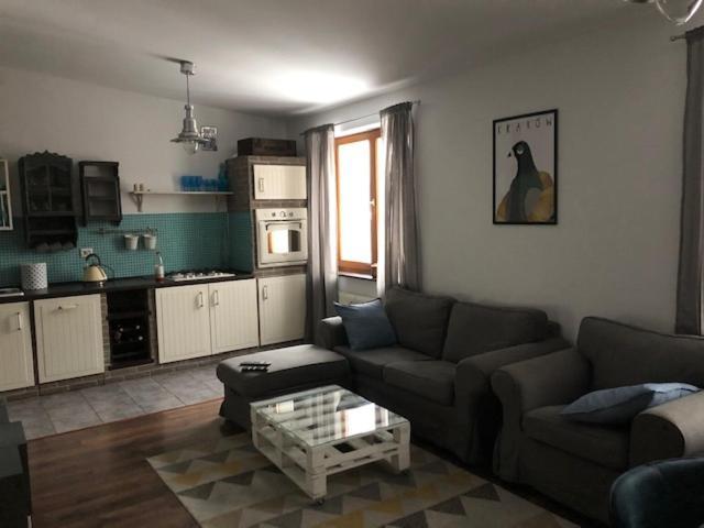 Piekny,Duzy Loft 80 Metrow Blisko Centrum Krakkó Kültér fotó
