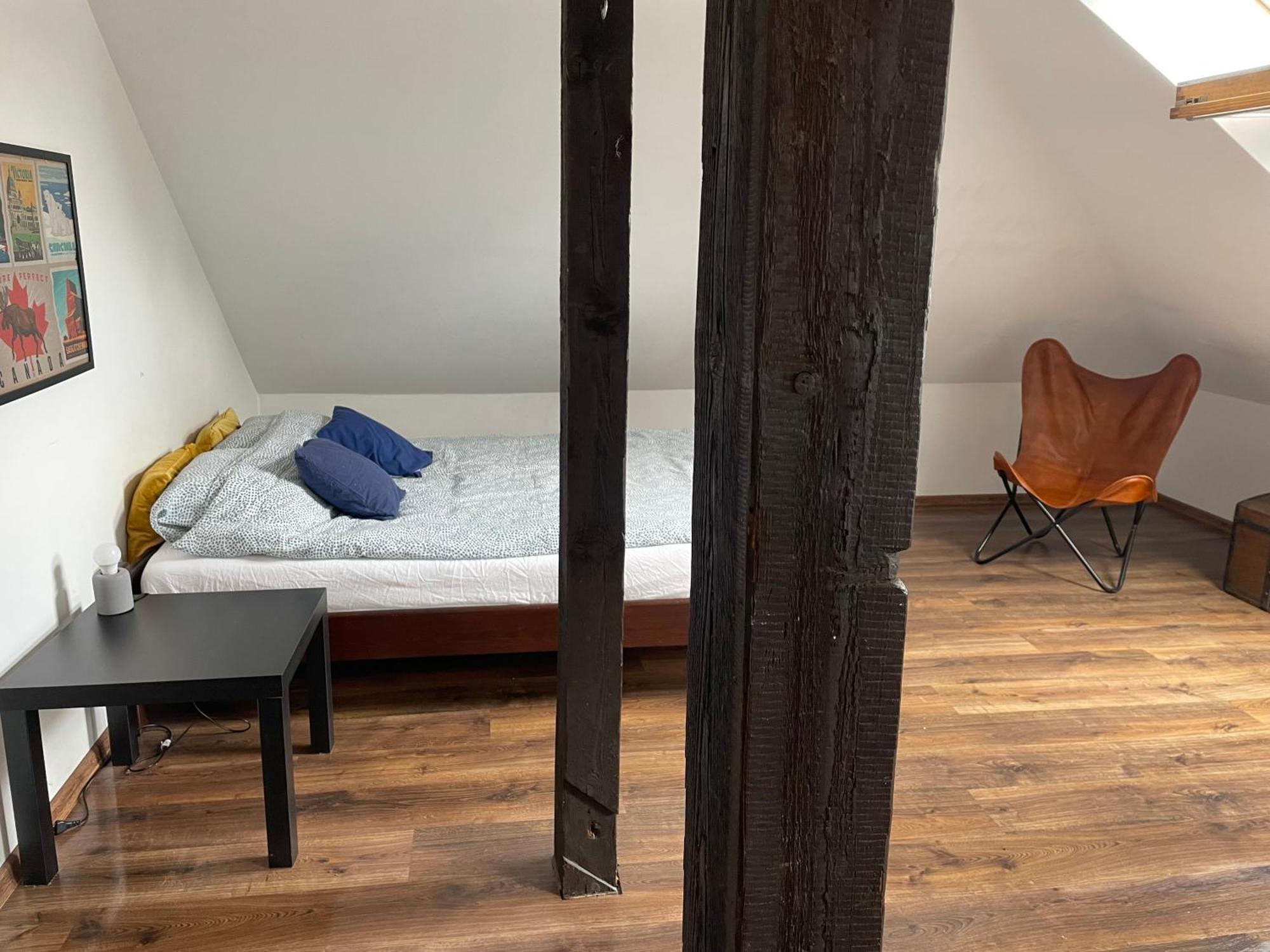 Piekny,Duzy Loft 80 Metrow Blisko Centrum Krakkó Kültér fotó